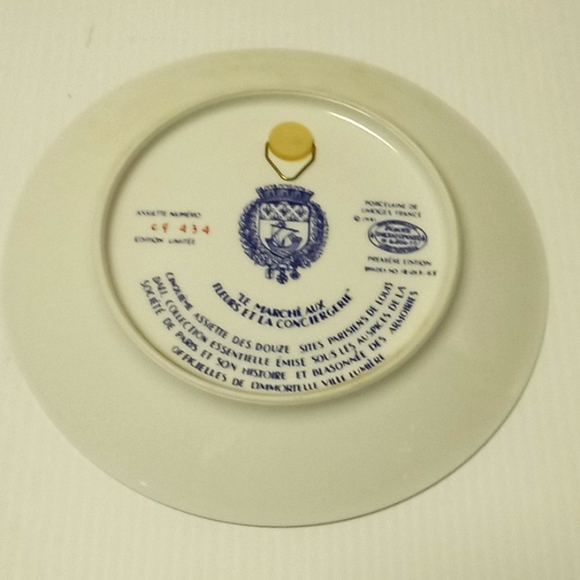 Le Marche Aux Fleurs Et La Conciergerie Collector Plate - Picture 5 of 12